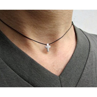 Kreuz-Schmuck in Schwarz & Winzige Kreuz Halskette, Zierliche Herren Silber