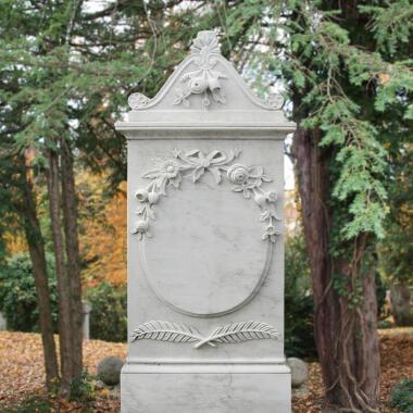 Grabstein für Doppelgrab aus Naturstein & Marmor Denkmal klassisch weiß