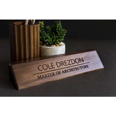 Personalisierte Holz-Schreibtisch-Namensplatte