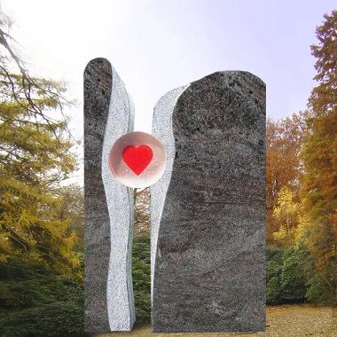 Ausgefallener Grabstein mit Herz & Zweiteiliges Grabmal mit Glas Herz