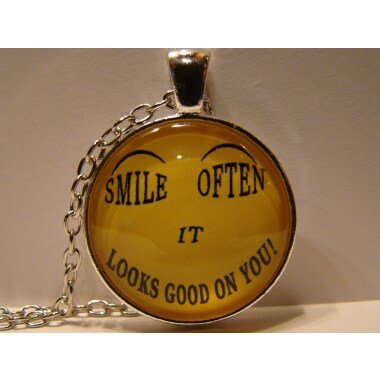 Halskette Kette Medaillon Necklace Glas Cabochon Smile Often It Looks Good