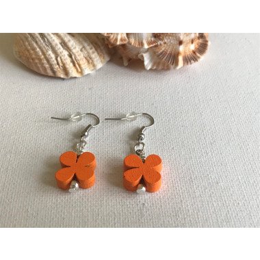 Schöne Blumen Ohrringe in Orange