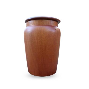 Holzurne & Edle Mahagoni Urne aus Holz online Lokaso / Mahagoni