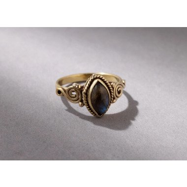 Labradorit-Ring mit Stein & Labradorit Ring Mit Ovalem Stein, Verspielt