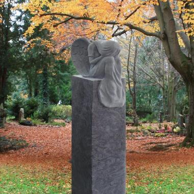 Grabstein Säule Granit mit Engel Figur Leonie