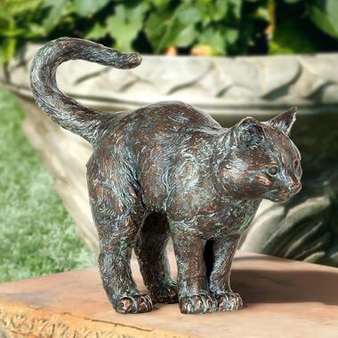 Bronzeguss Katzen Tierskulptur robust Katze stehend
