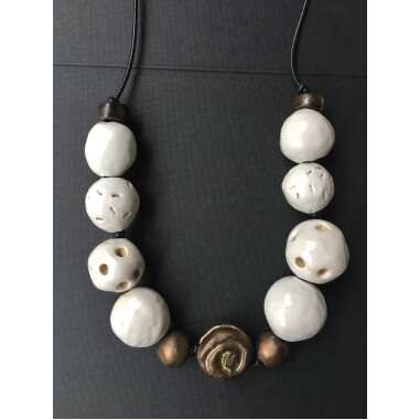 Halskette Mit Perlen Aus Keramik White Pearl