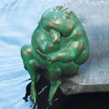 Nachdenklicher Frosch als Bronze Gartenfigur Erwin
