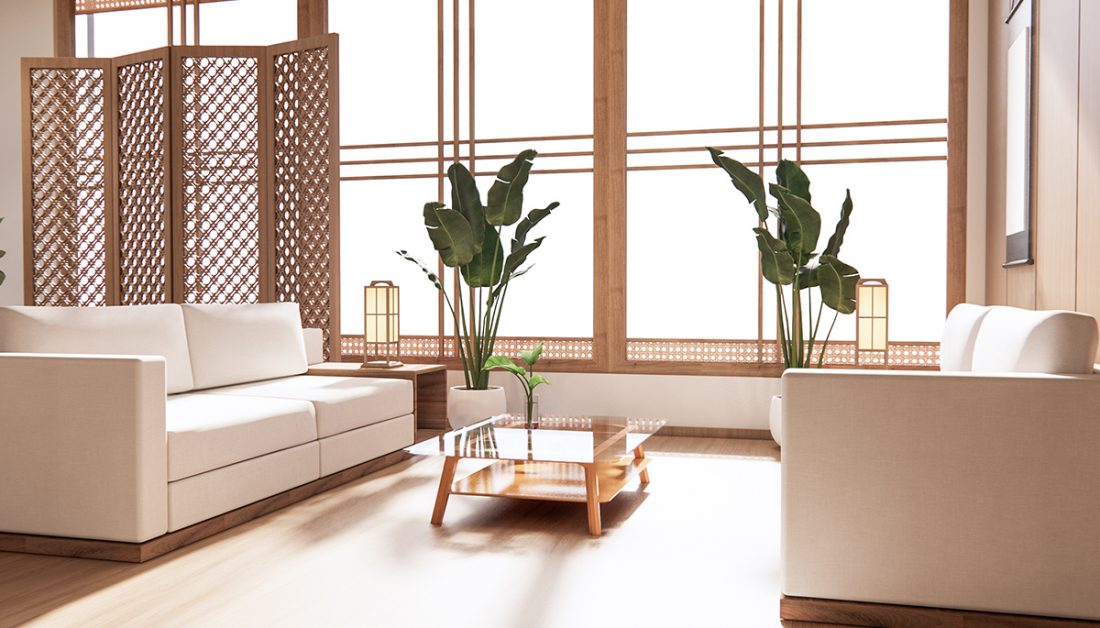 Wohnzimmer im Feng Shui Stil - Zwei helle Sofas mit Beistelltisch